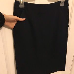 Pencil skirt with pockets